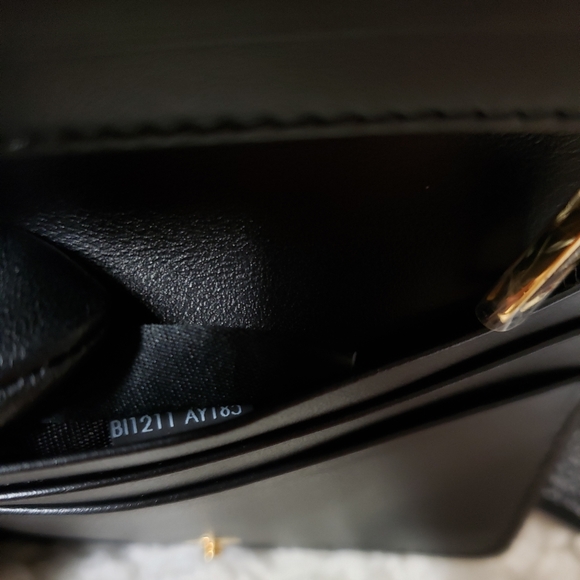 Dolce & Gabbana Multicolor Stone DG Bi-Fold Leather Wallet - Picture 14 of 15